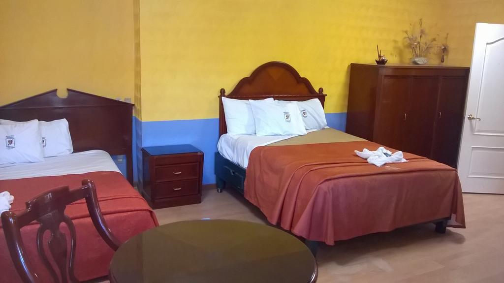 Hotel Real Tlaxcala ภายนอก รูปภาพ